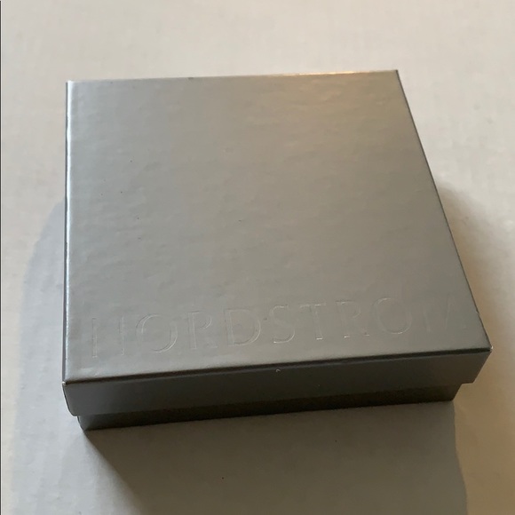 Lucky Brand turquoise bracelet and earring set - Picture 5 of 5